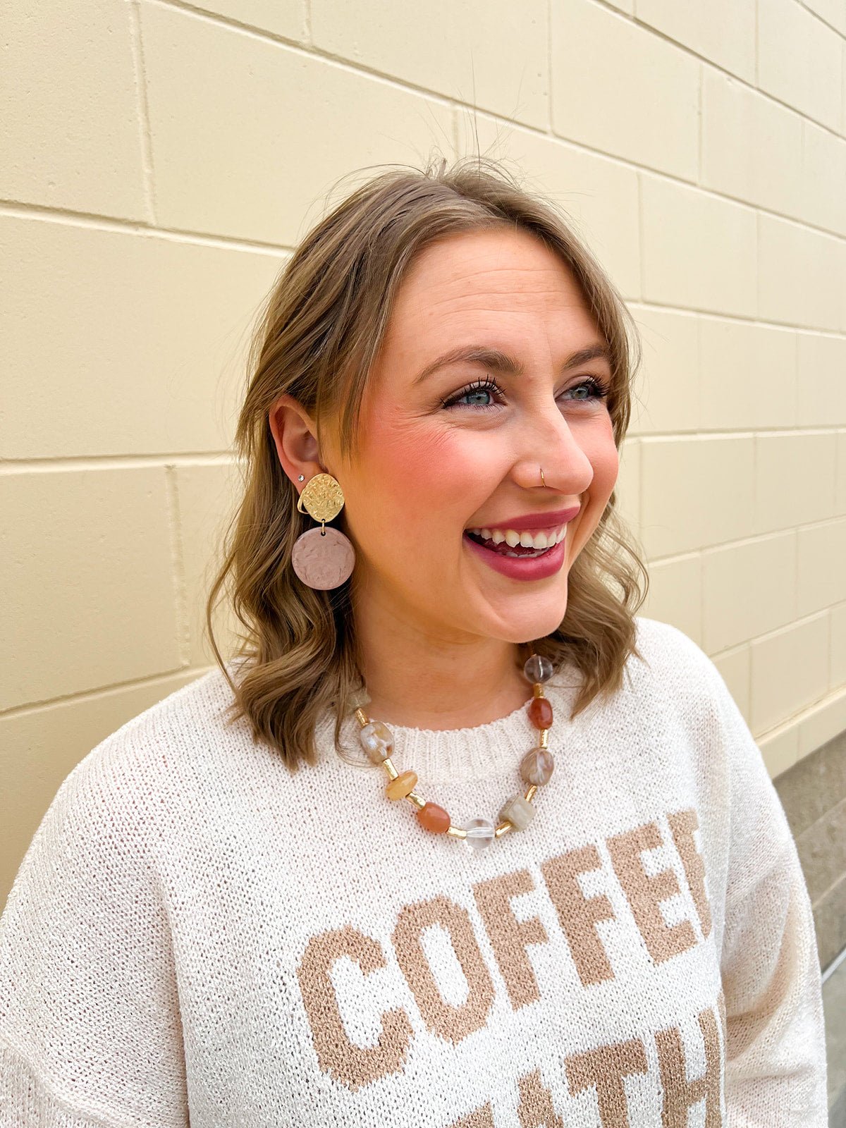 Soft Balance Stone & Acrylic Beaded Necklace - The Pink Pineapple 850