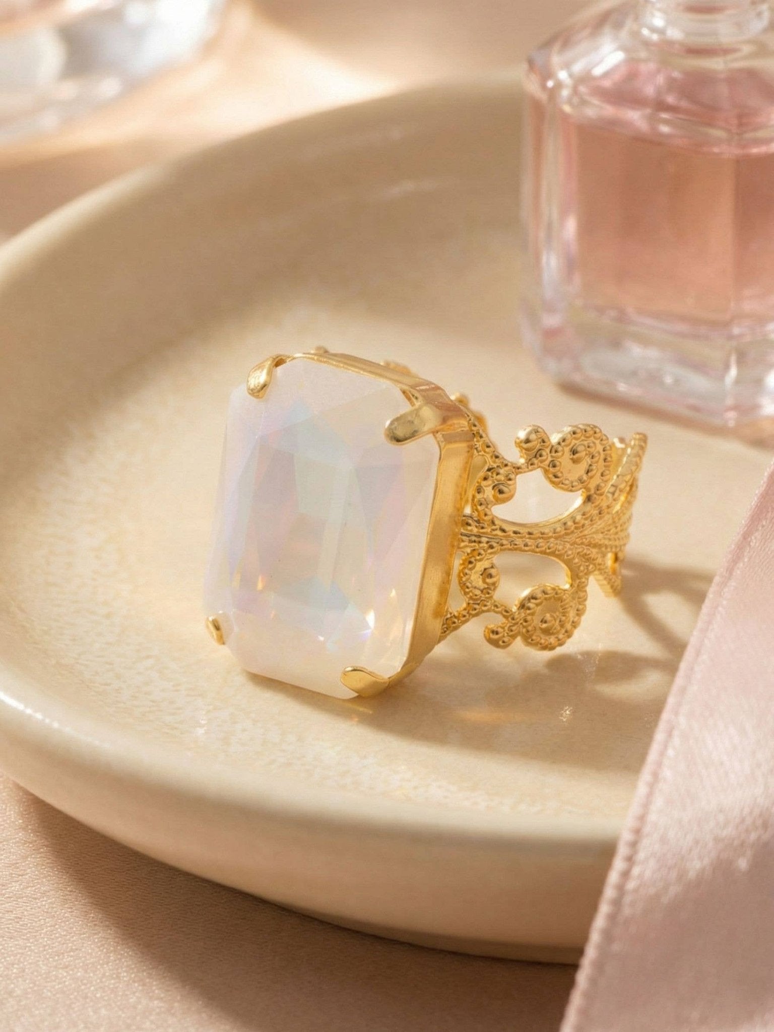 [Sorrelli] Brynn Cocktail Ring - The Pink Pineapple 850
