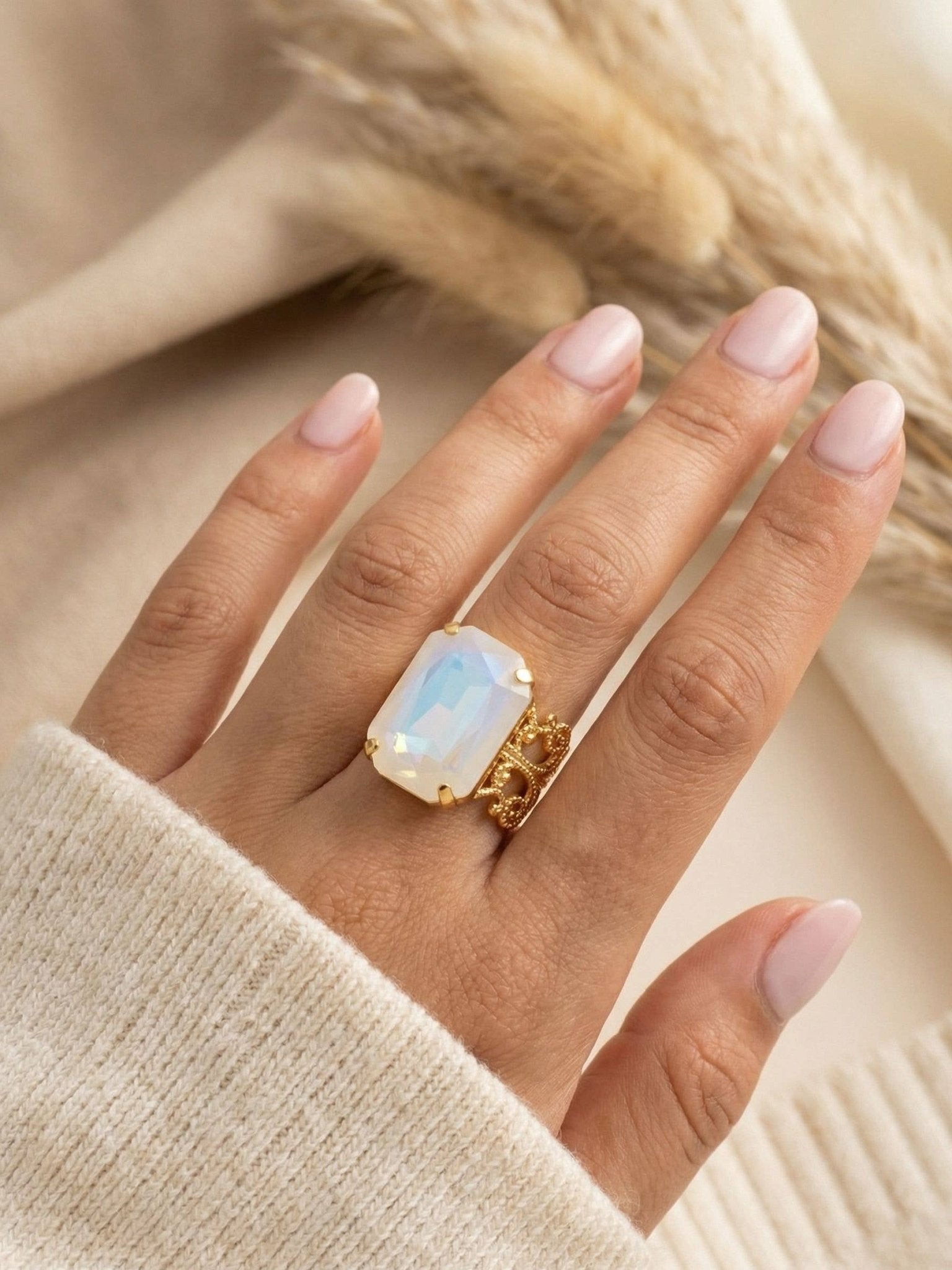 [Sorrelli] Brynn Cocktail Ring - The Pink Pineapple 850