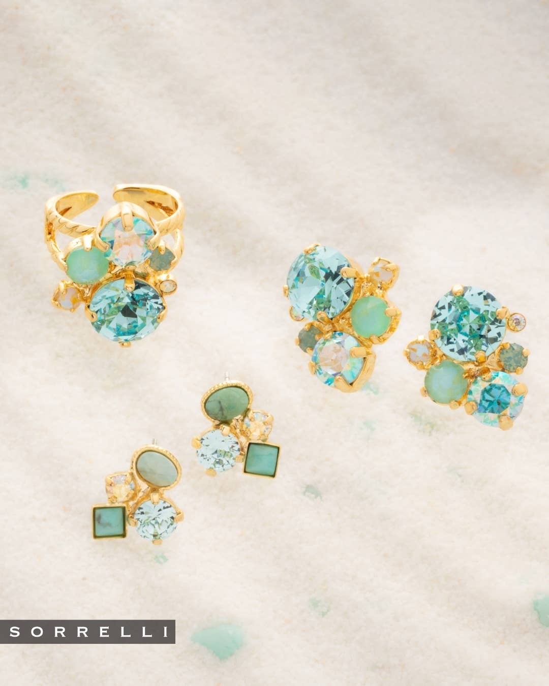 [Sorrelli] Crystal Assorted Rounds Stacked Ring - The Pink Pineapple 850