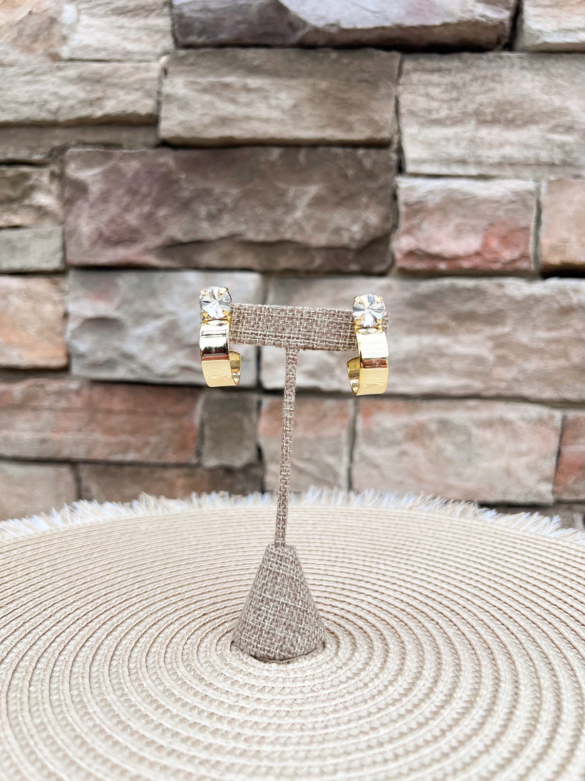 [Sorrelli] Dani Studded Hoop Earrings - The Pink Pineapple 850