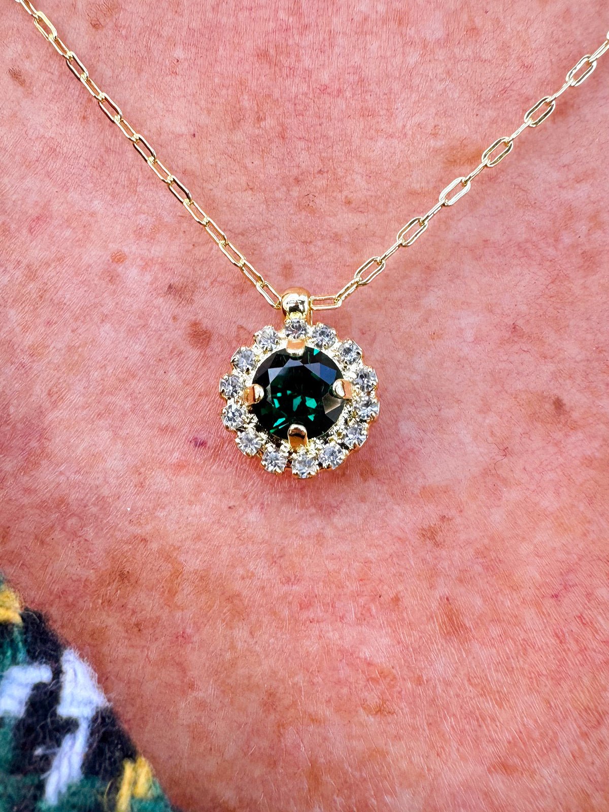 [Sorrelli] Haute Halo Pendant Necklace Emerald - The Pink Pineapple 850