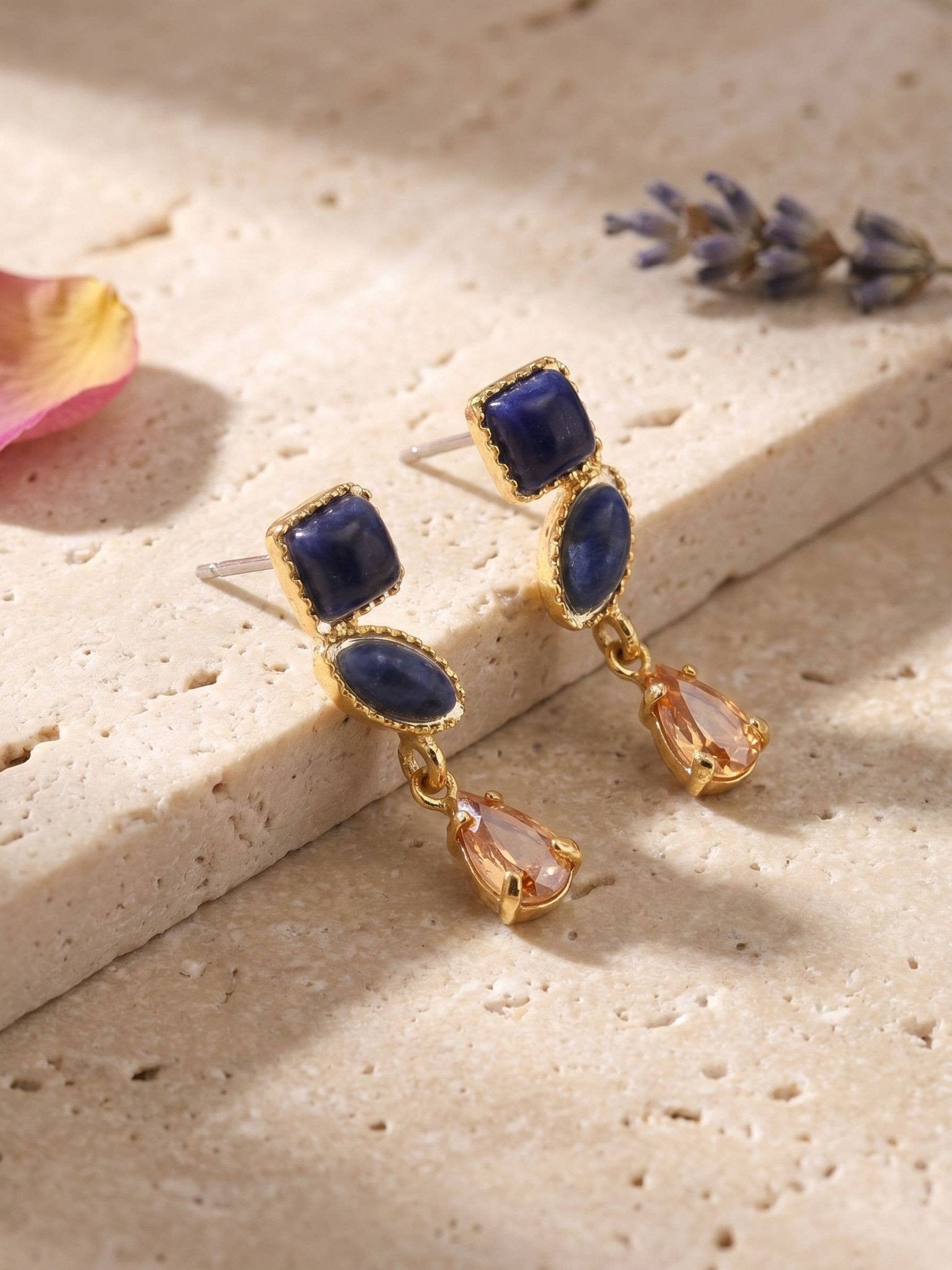 [Sorrelli] Indie Dangle Earrings - Denim Moon - The Pink Pineapple 850