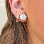 [Sorrelli] Isabella Stud Earrings – Polished Pearl - The Pink Pineapple 850