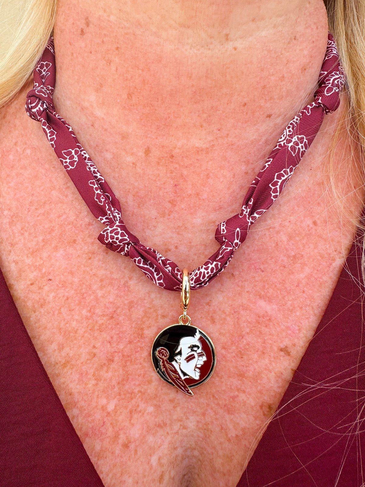 Spirit Knot Scarf Necklace – FSU Seminoles - The Pink Pineapple 850