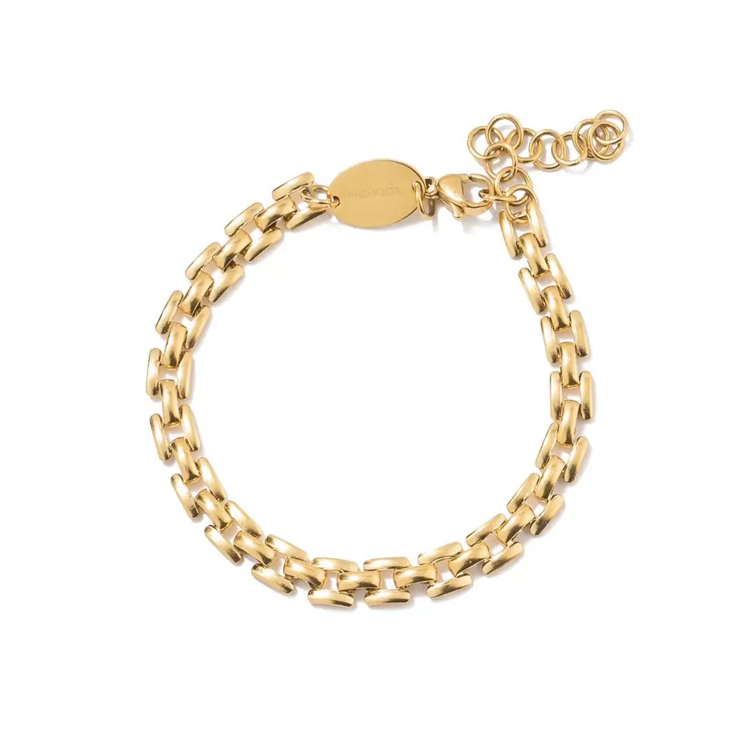 Gold squared chain bracelet with delicate geometric link design