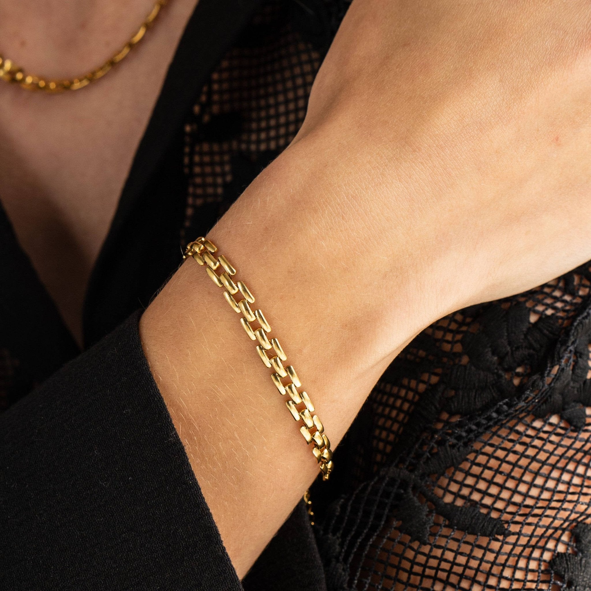 Squared Chain Bracelet - The Pink Pineapple 850