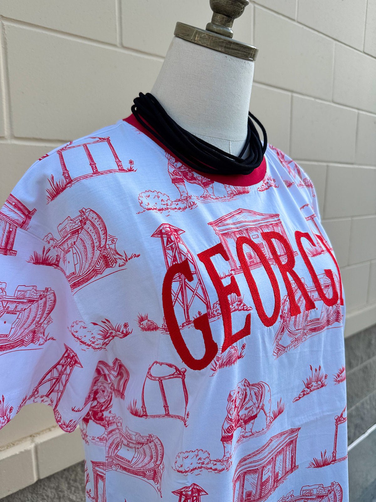 [Stewart Simmons] Georgia Team Toile Embroidered Tee - The Pink Pineapple 850