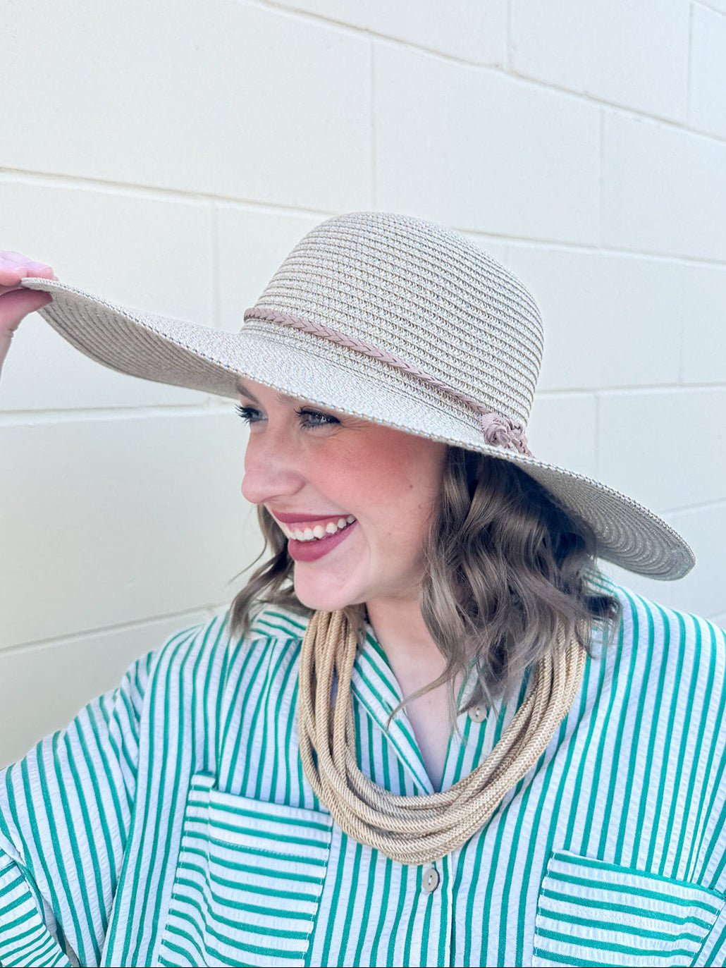 Straw Floppy Sun Hat - Natural - The Pink Pineapple 850