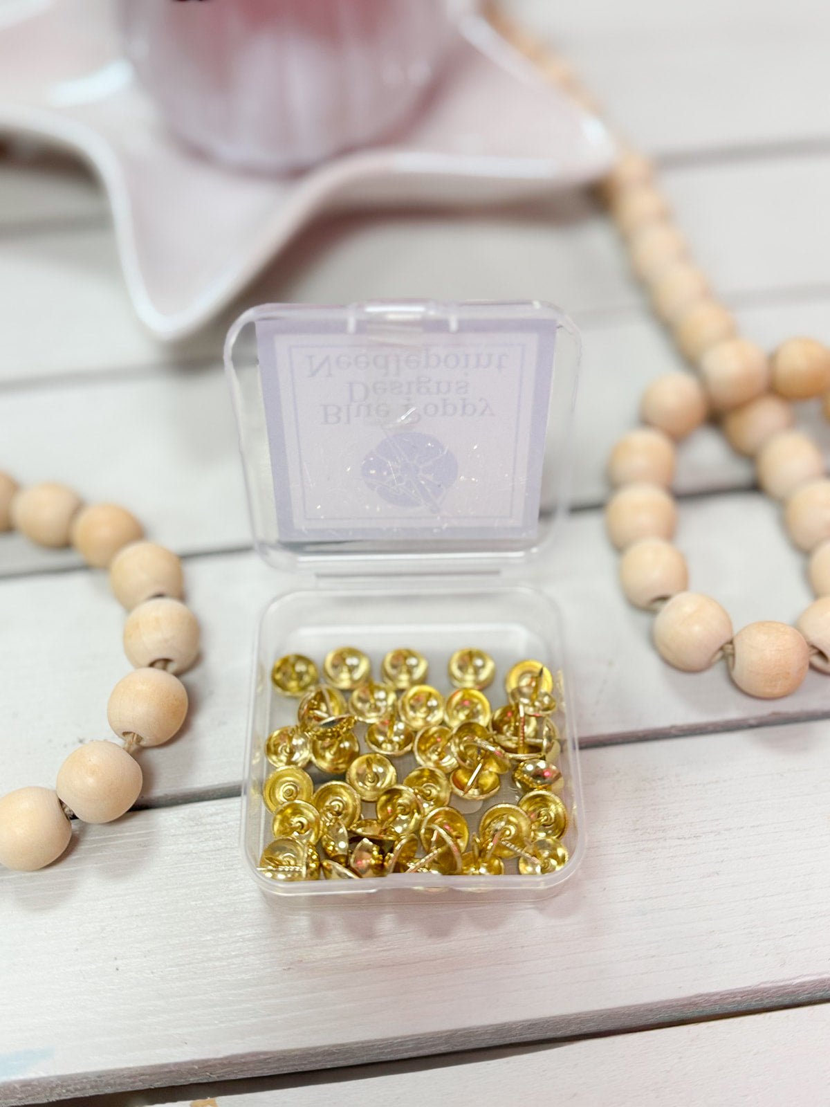 Stretcher Bar Thumbtacks - The Pink Pineapple 850