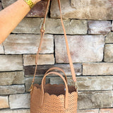 Sunlace Scallop Crossbody Tote - The Pink Pineapple 850