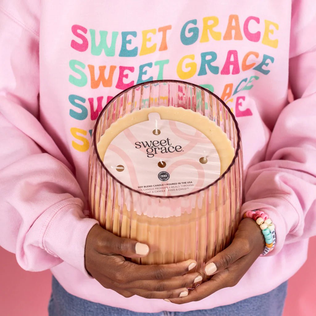 Sweet Grace Candle 043 - The Pink Pineapple 850