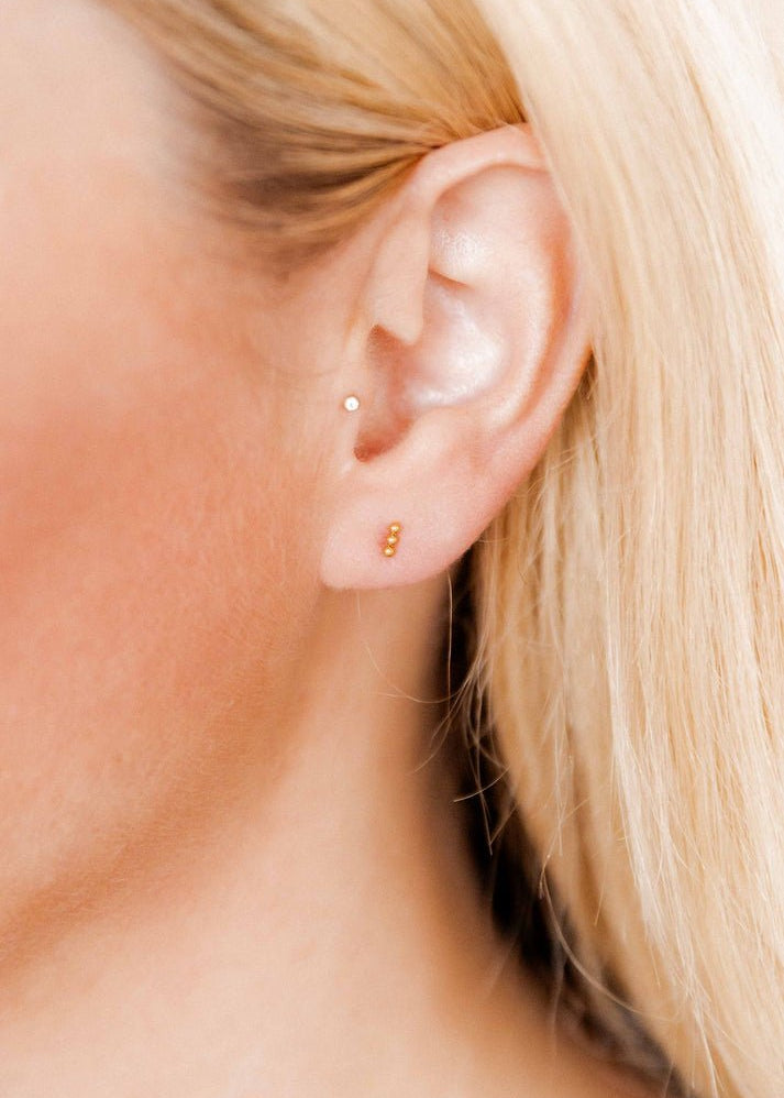 Tally Gold Stud Earrings - The Pink Pineapple 850