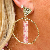 [Taylor Shaye] Camille Stick Hoops - The Pink Pineapple 850