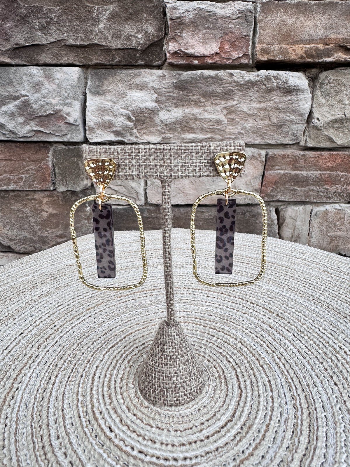 [Taylor Shaye] Dark Leopard Stick Rectangle Hoops - The Pink Pineapple 850