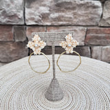 [Taylor Shaye] Jenna Pearl Flower Round Hoops in Peach - The Pink Pineapple 850