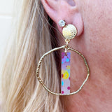 [Taylor Shaye] TieDye Stick Hammered Gold Hoops - The Pink Pineapple 850