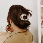 [TELETIES] Flat Round Hair Clip – Medium Blonde Tortoise - The Pink Pineapple 850