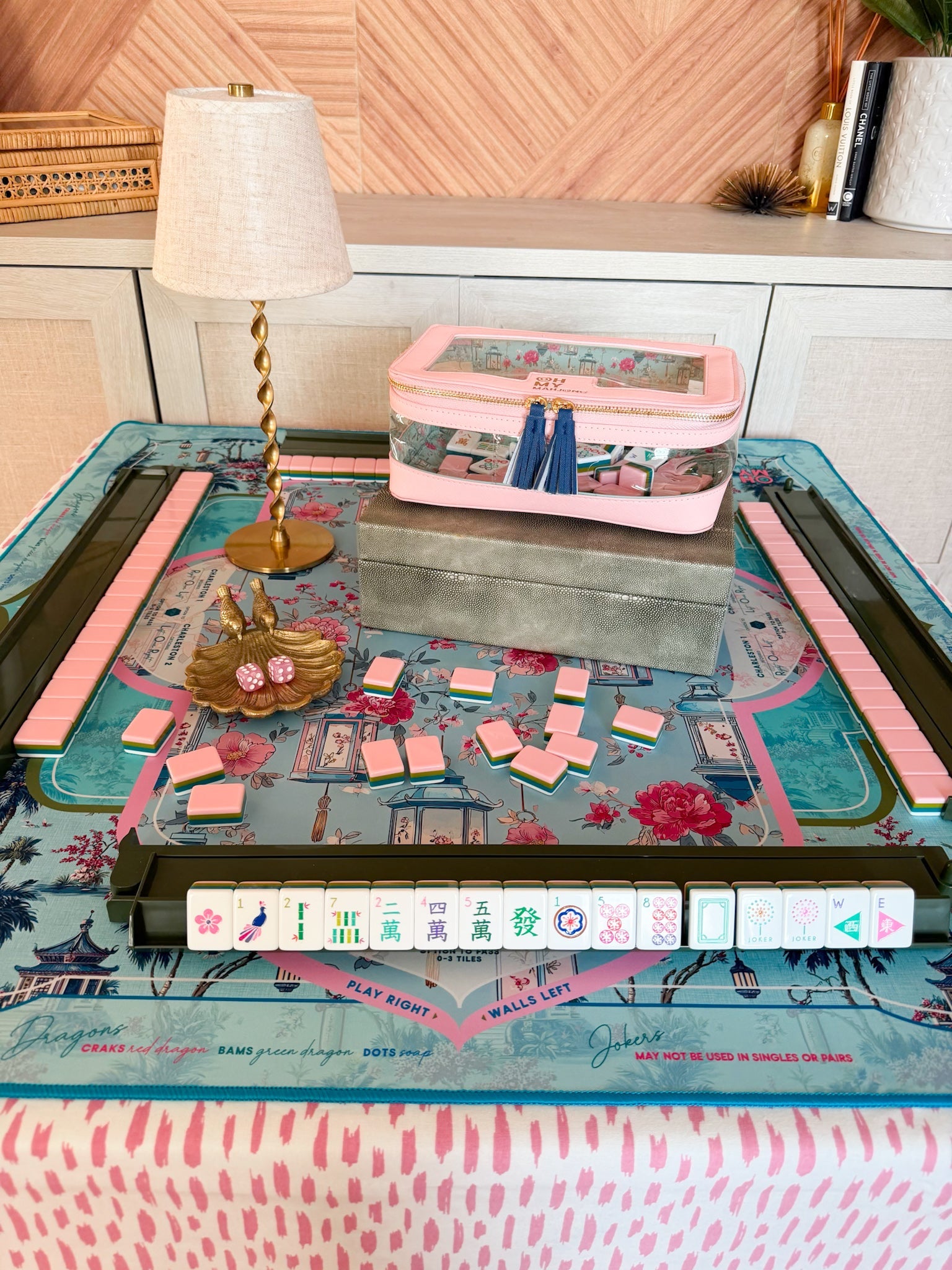 The Aveline Luxury Mahjong Tile Storage Box - The Pink Pineapple 850
