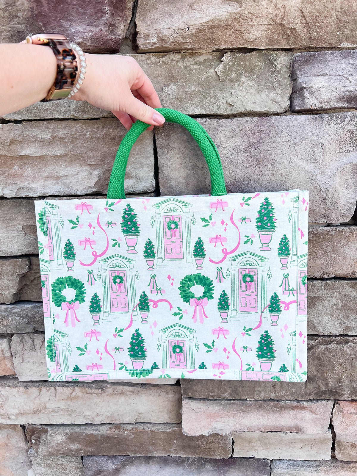 The Holiday House Classic Market Tote - The Pink Pineapple 850