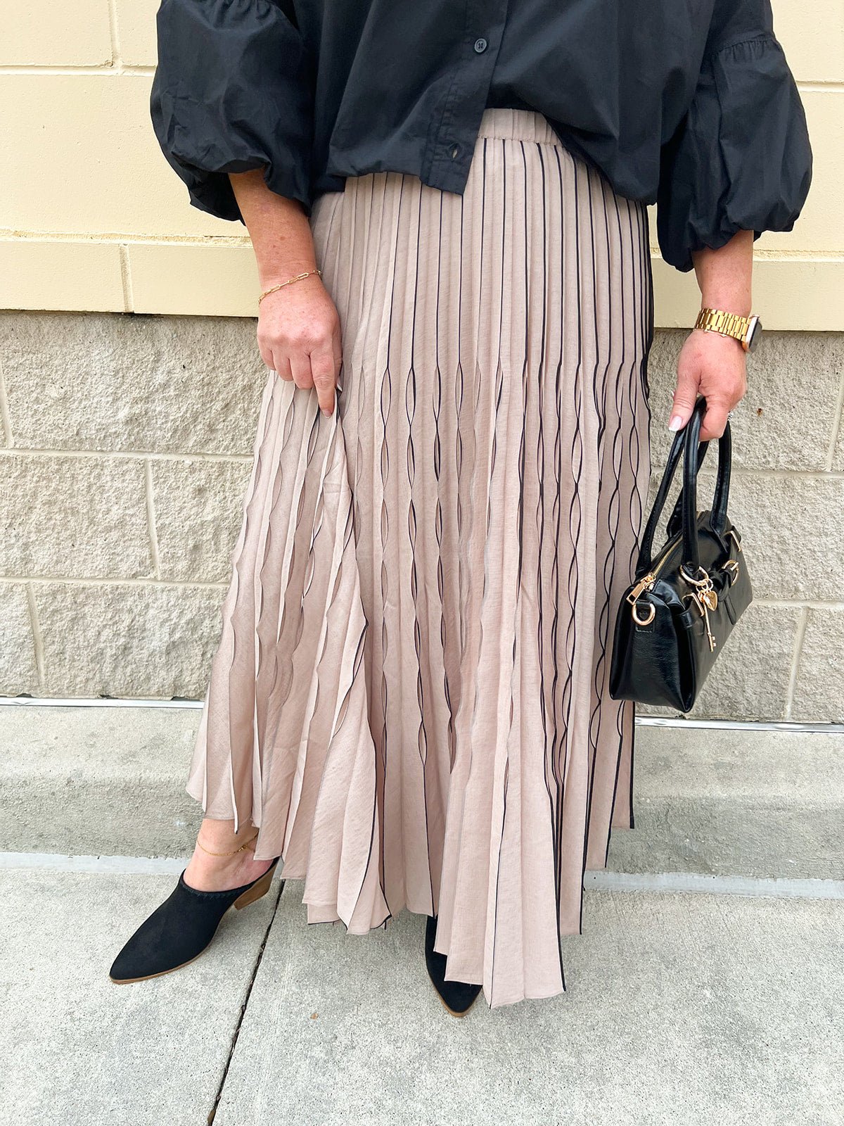 The Latte Lines Pleated Midi Skirt - The Pink Pineapple 850