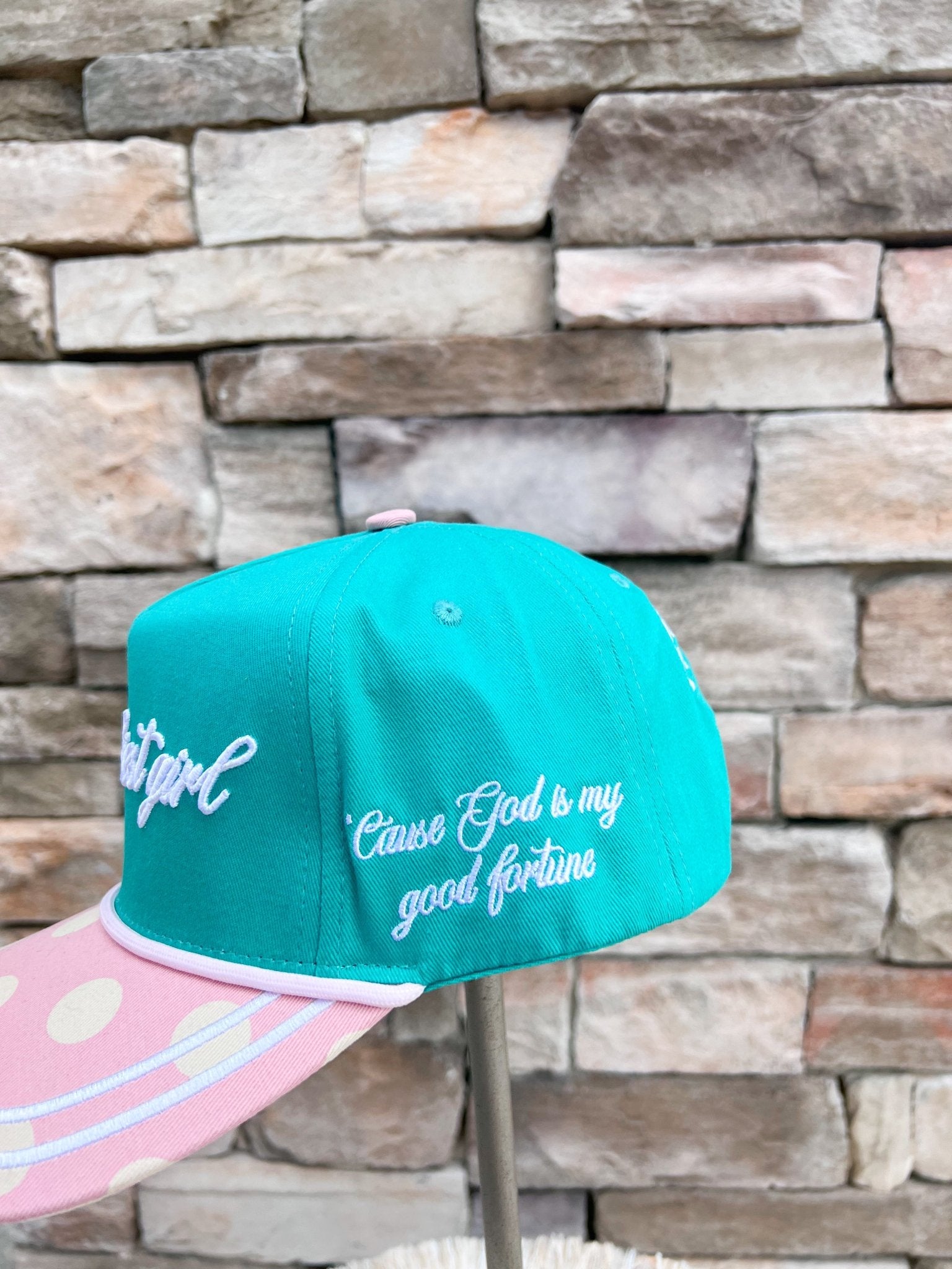 “The Luckiest Girl” Kelly Green Trucker Hat - The Pink Pineapple 850