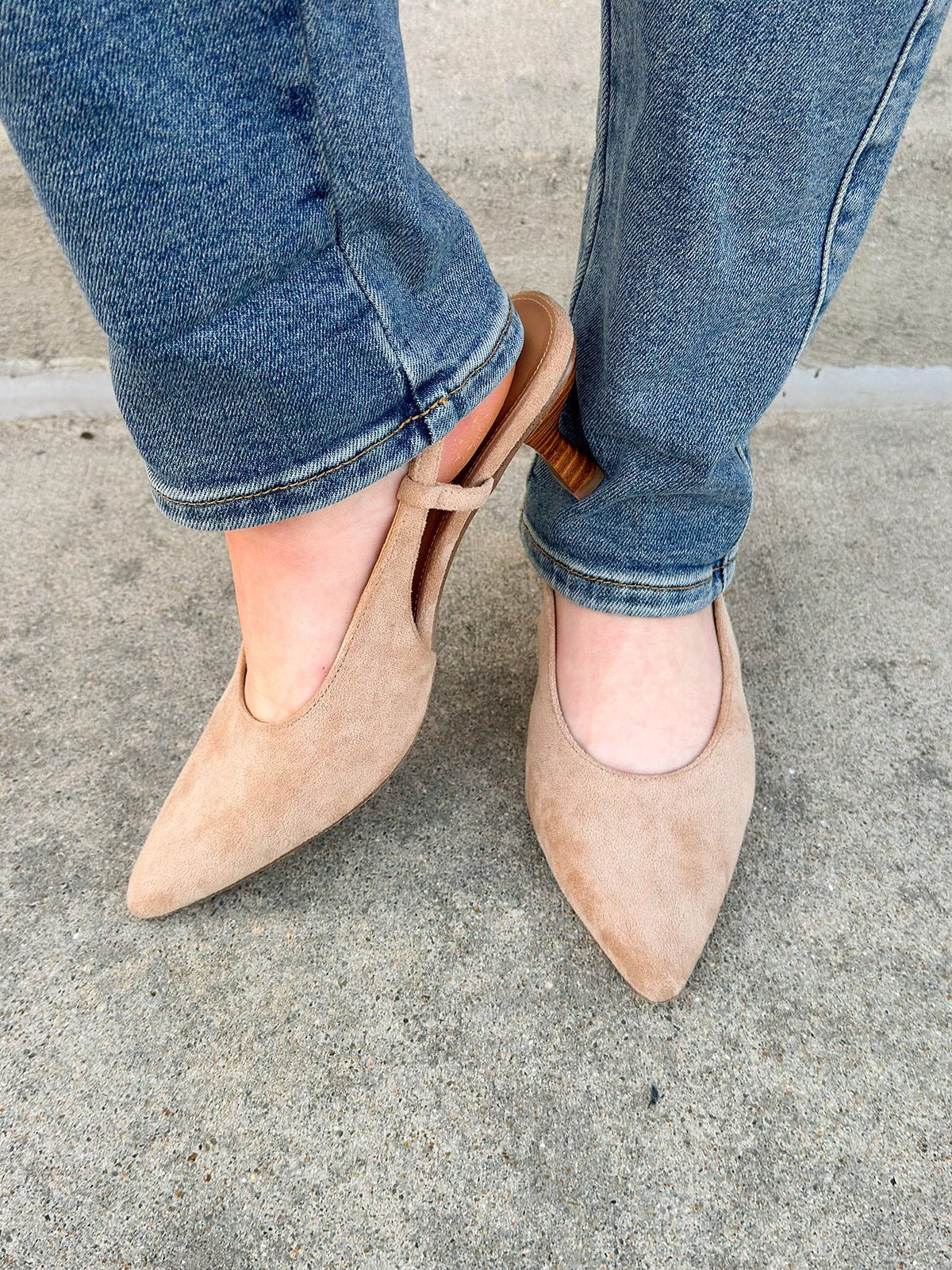 The Margot Suede Slingback Pump - The Pink Pineapple 850