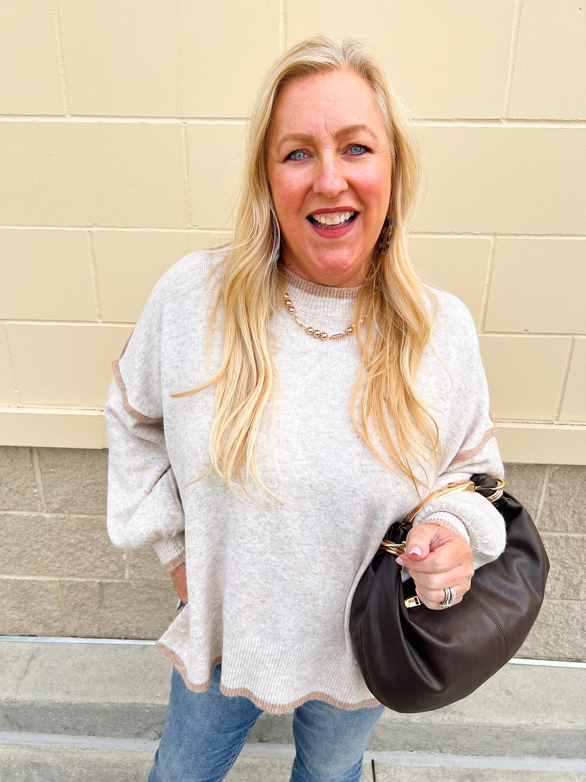 The Oatmeal Outline Textured Sweater Top - The Pink Pineapple 850