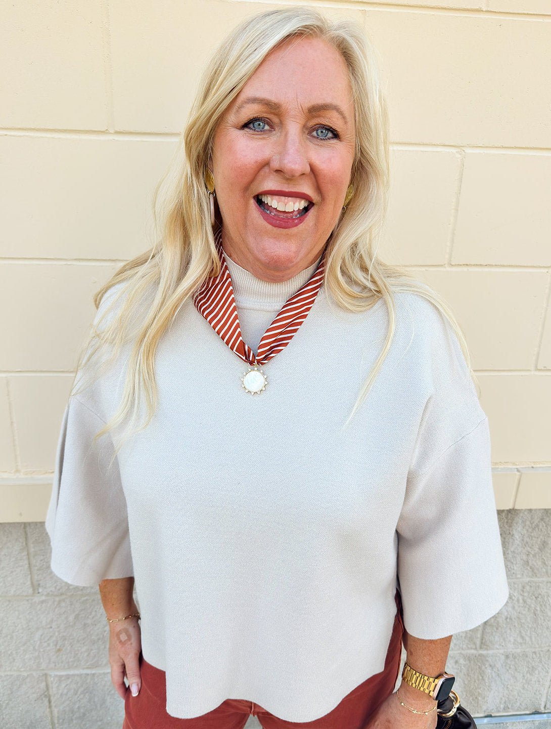 The Sandstone Serenity Sweater - The Pink Pineapple 850