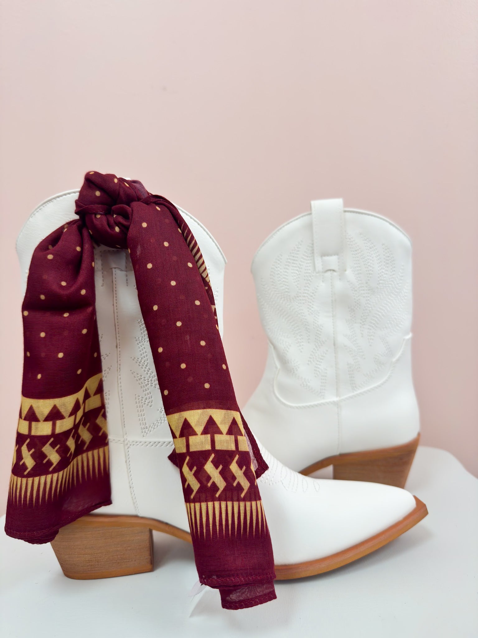 The Seminole Glow Scarf - The Pink Pineapple 850