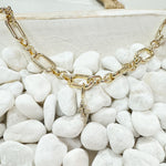 [The Sis Kiss] Lovestruck Bolt Charm - The Pink Pineapple 850