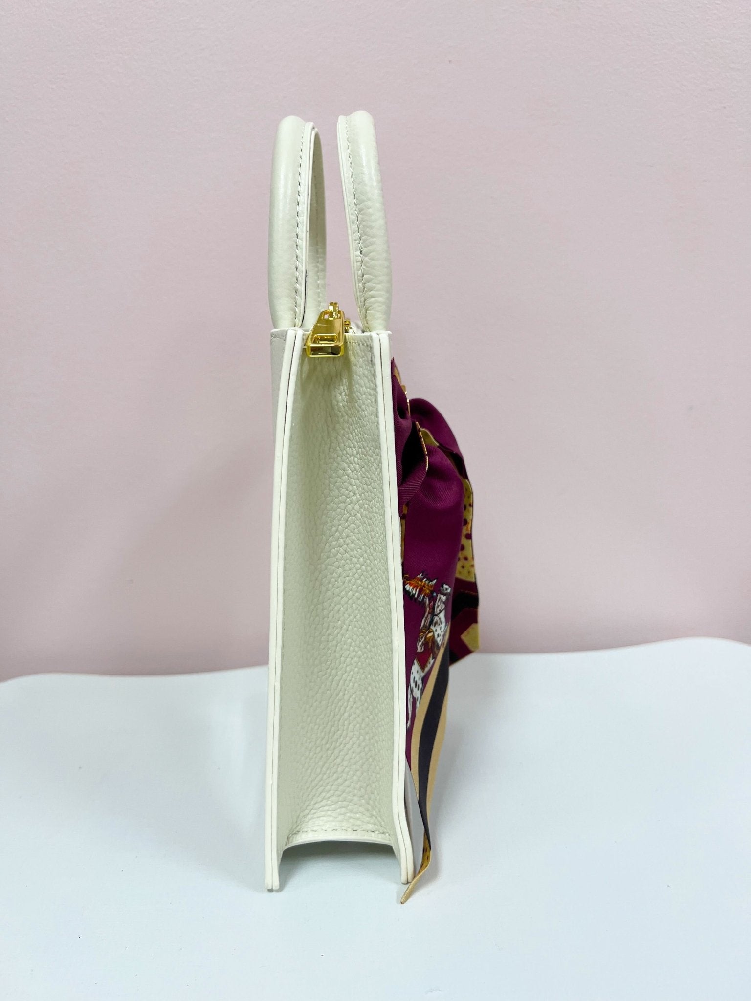 The Victory Lane Leather Clear Crossbody in Cream - The Pink Pineapple 850