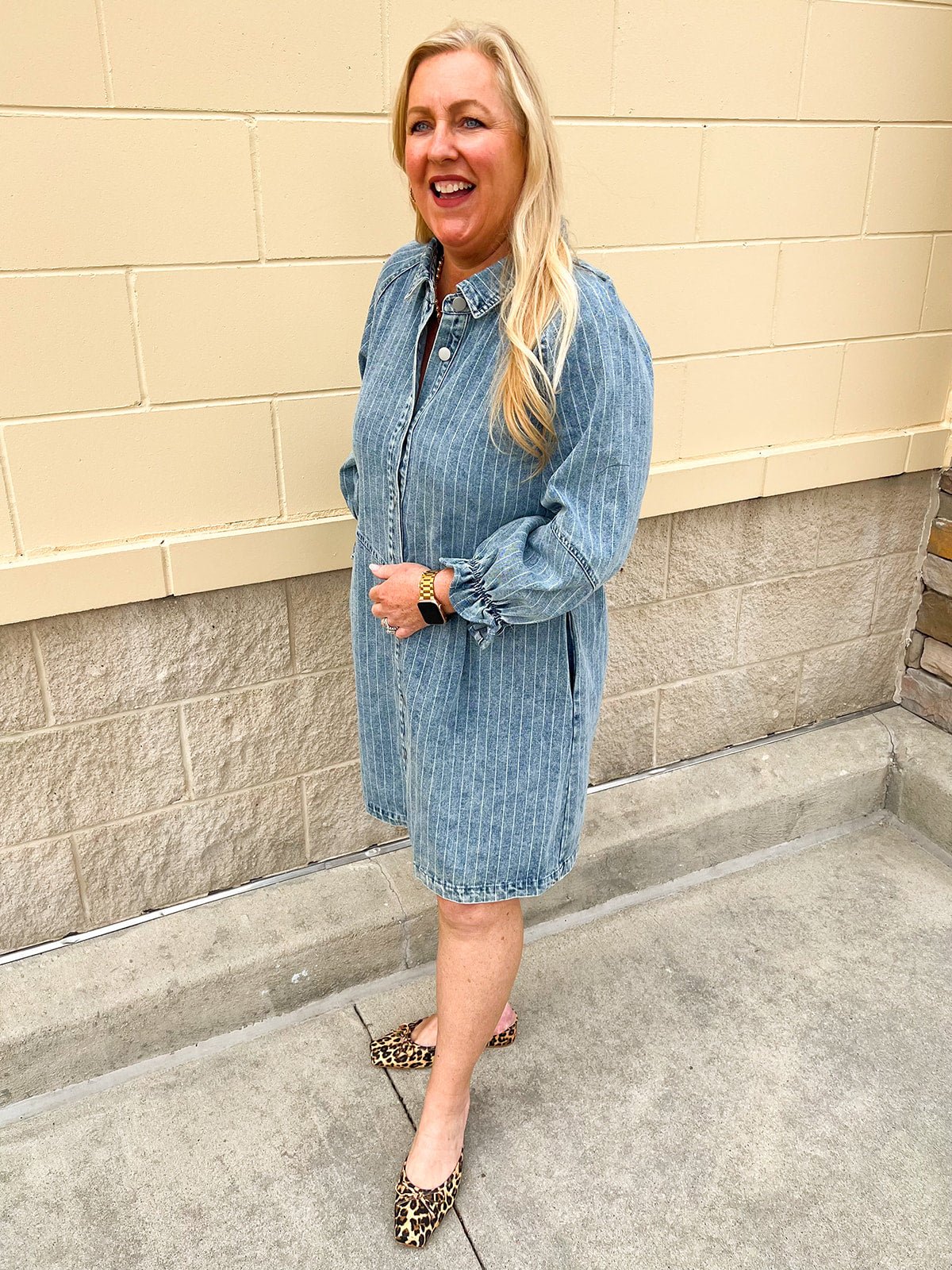 The Willow Lane Denim Dress - The Pink Pineapple 850