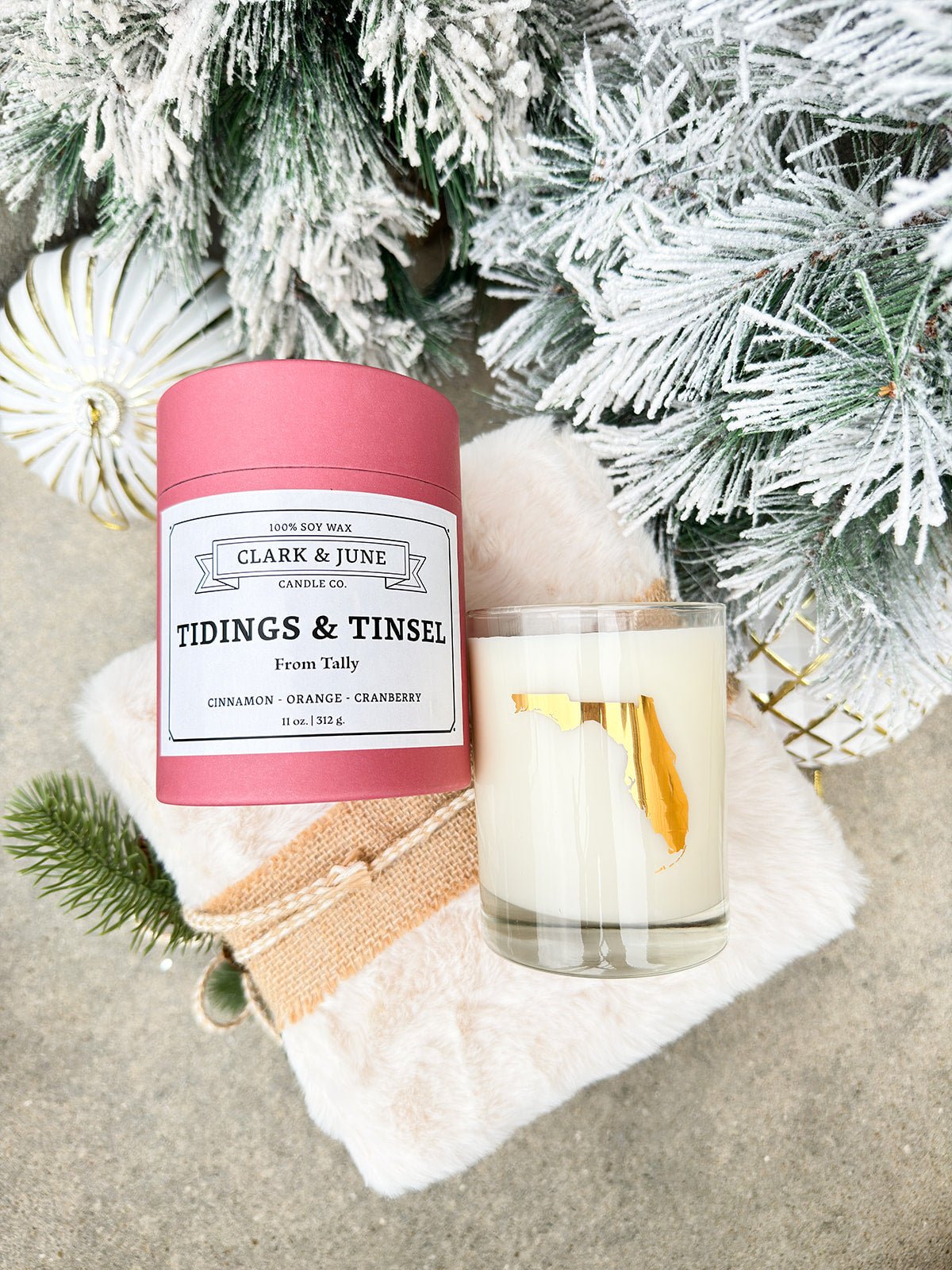 Tidings and Tinsel Candle - The Pink Pineapple 850
