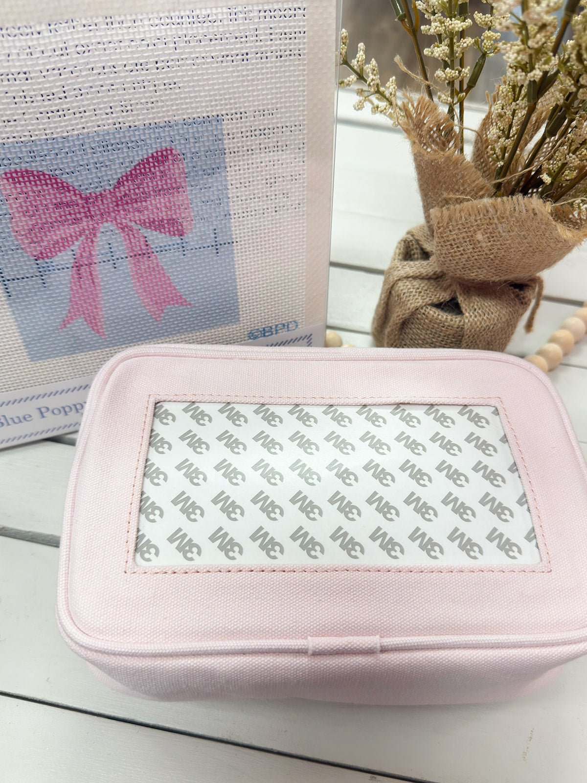 [Tilli Tomas] Light Pink Canvas Cosmetic Bag - The Pink Pineapple 850