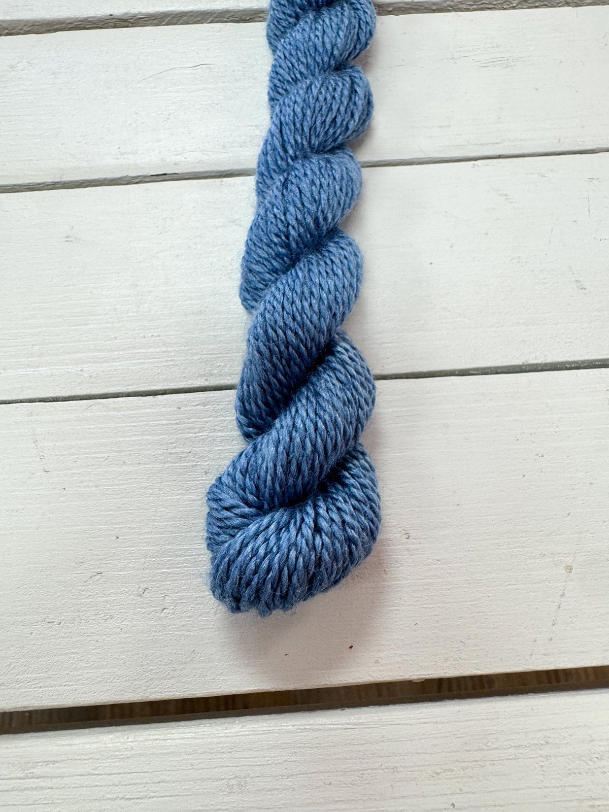 [Tilli Tomas] Milan Thread Skein in Bell Bottoms - The Pink Pineapple 850
