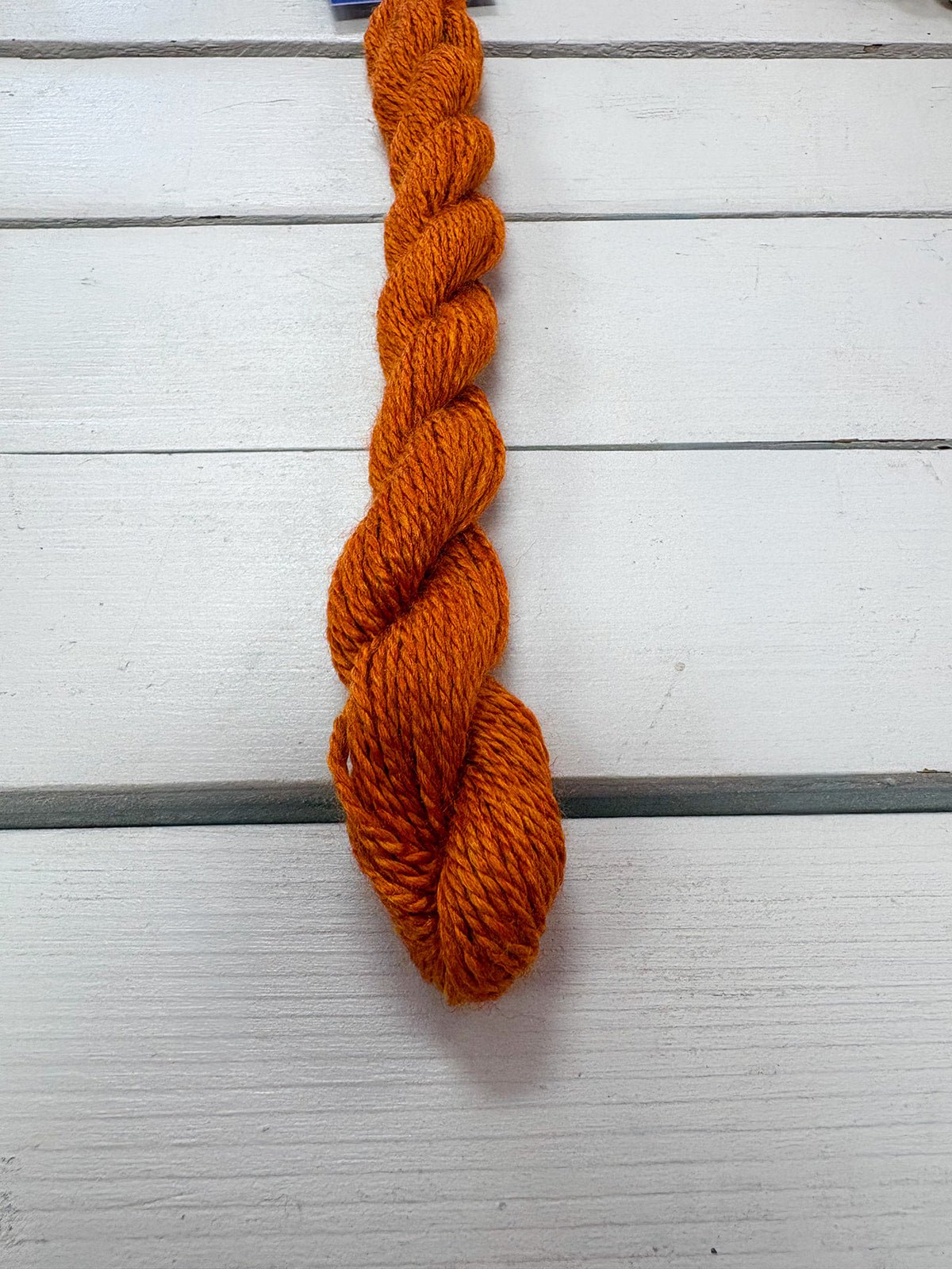 [Tilli Tomas] Milan Thread Skein in Nectarine - The Pink Pineapple 850