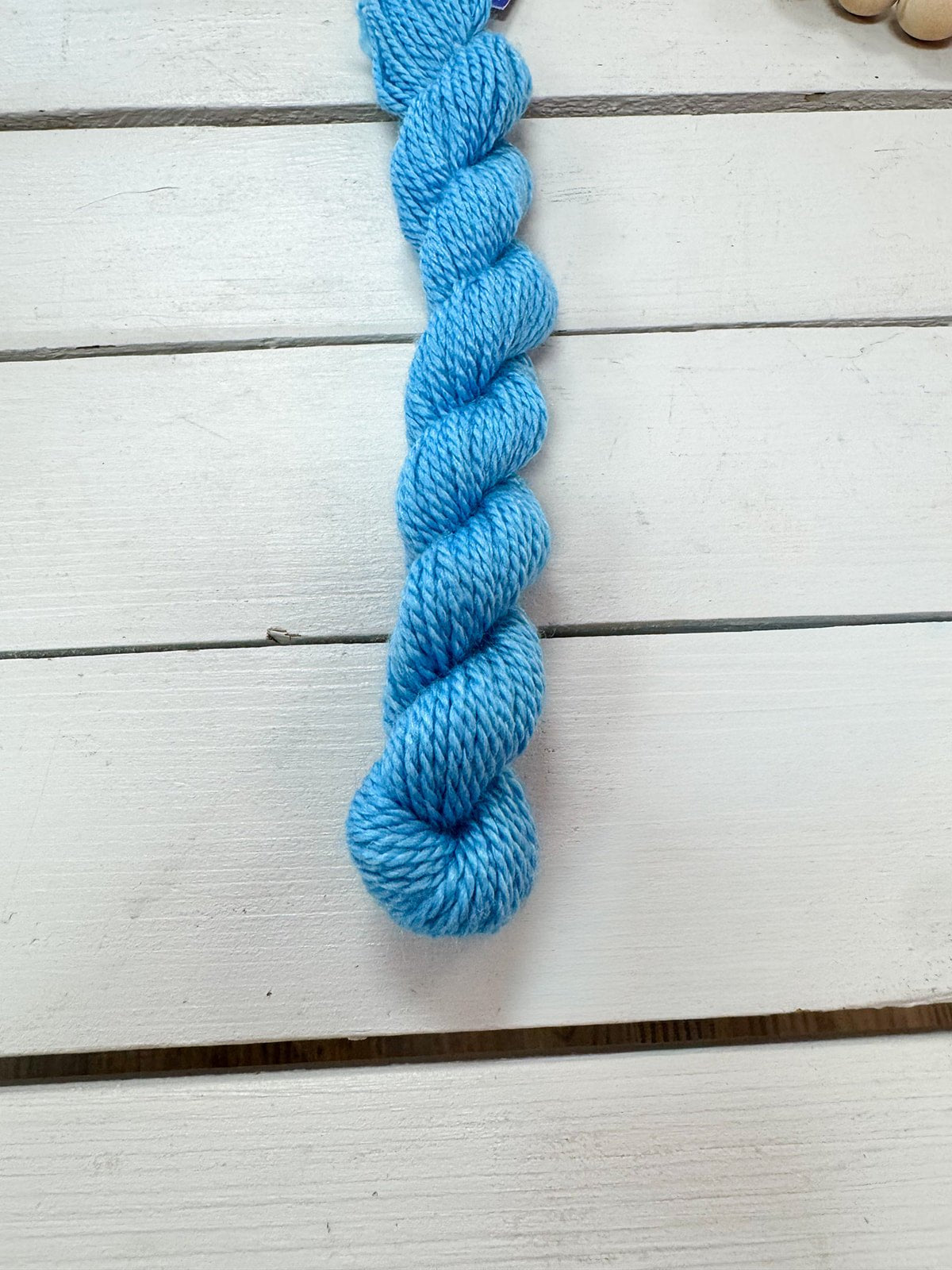 [Tilli Tomas] Milan Thread Skein in Sprinkler - The Pink Pineapple 850