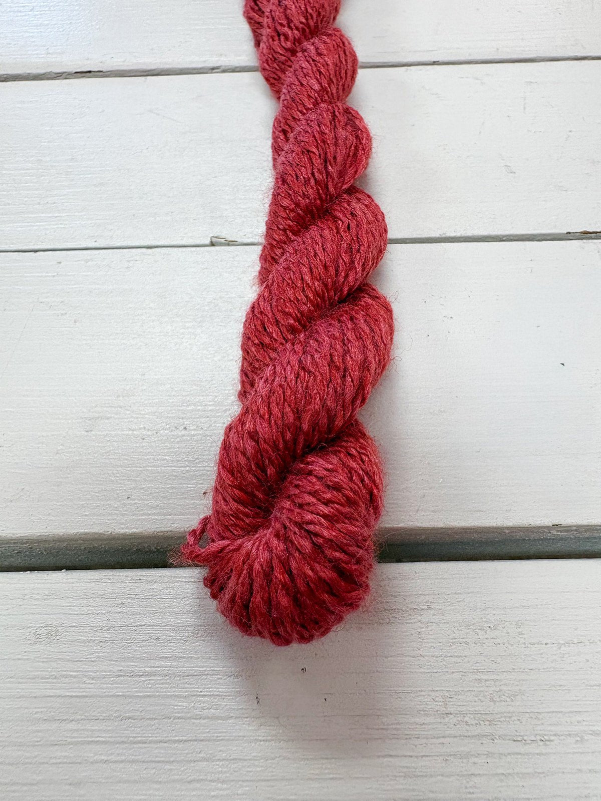 [Tilli Tomas] Milan Thread Skein in Sugar Magnolia - The Pink Pineapple 850