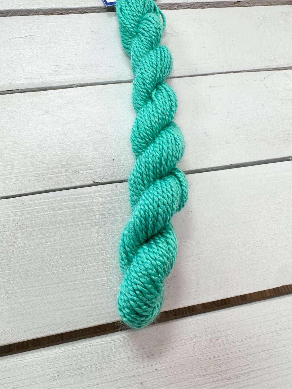 [Tilli Tomas] Milan Thread Skein in Tropics - The Pink Pineapple 850