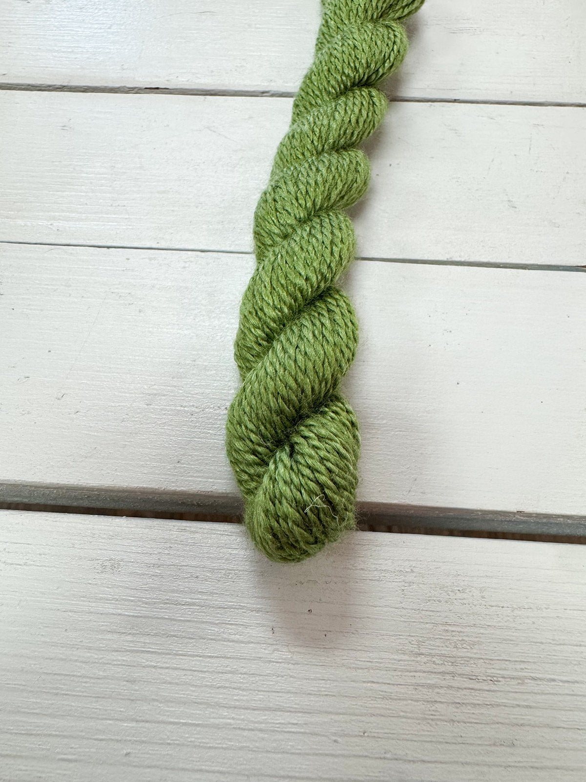 [Tilli Tomas] Milan Thread Skein in Turtle - The Pink Pineapple 850