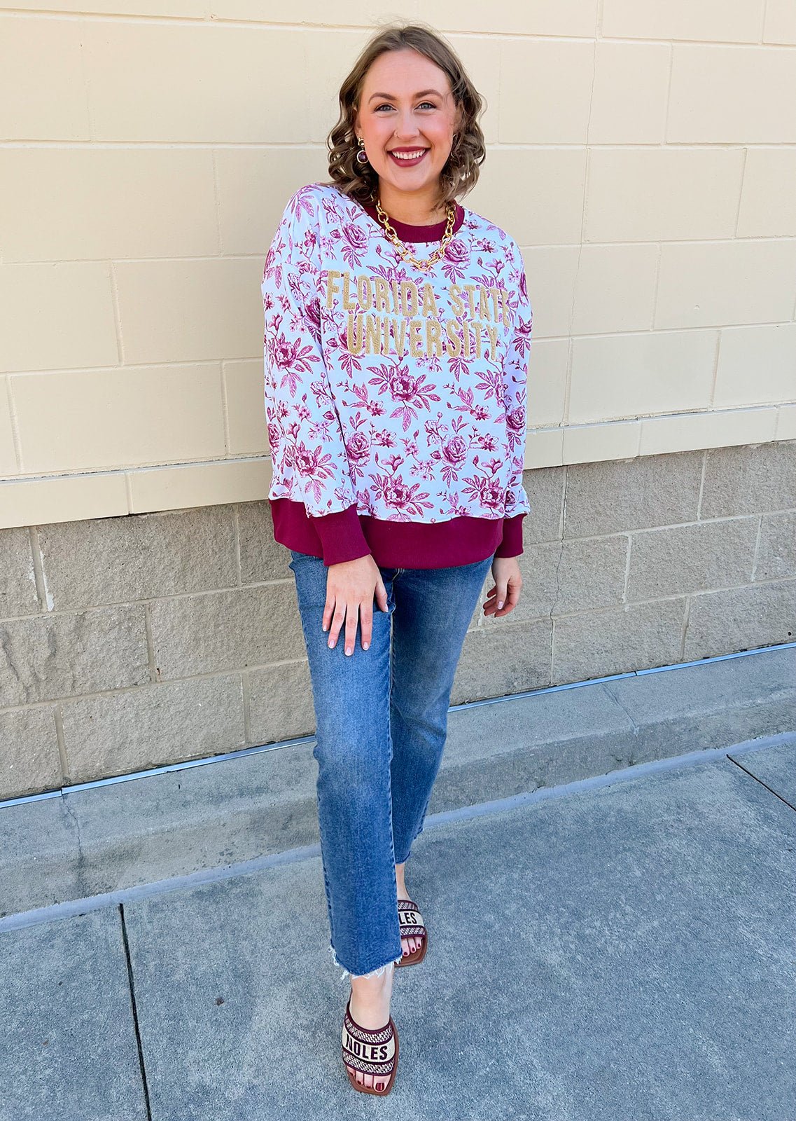 Traditions & Triumph Toile Sweatshirt - The Pink Pineapple 850
