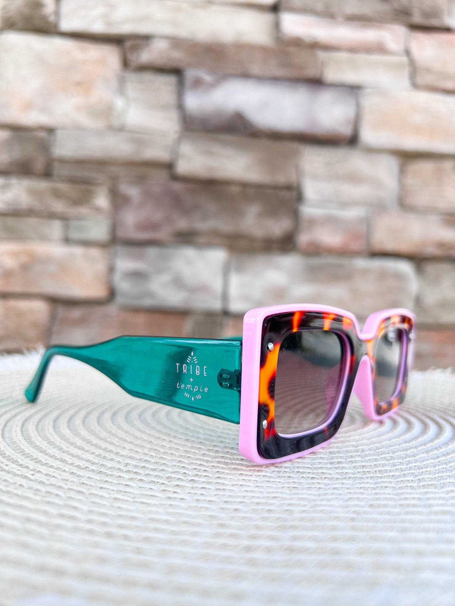 [Tribe + Temple] Deco Sunglasses - The Pink Pineapple 850
