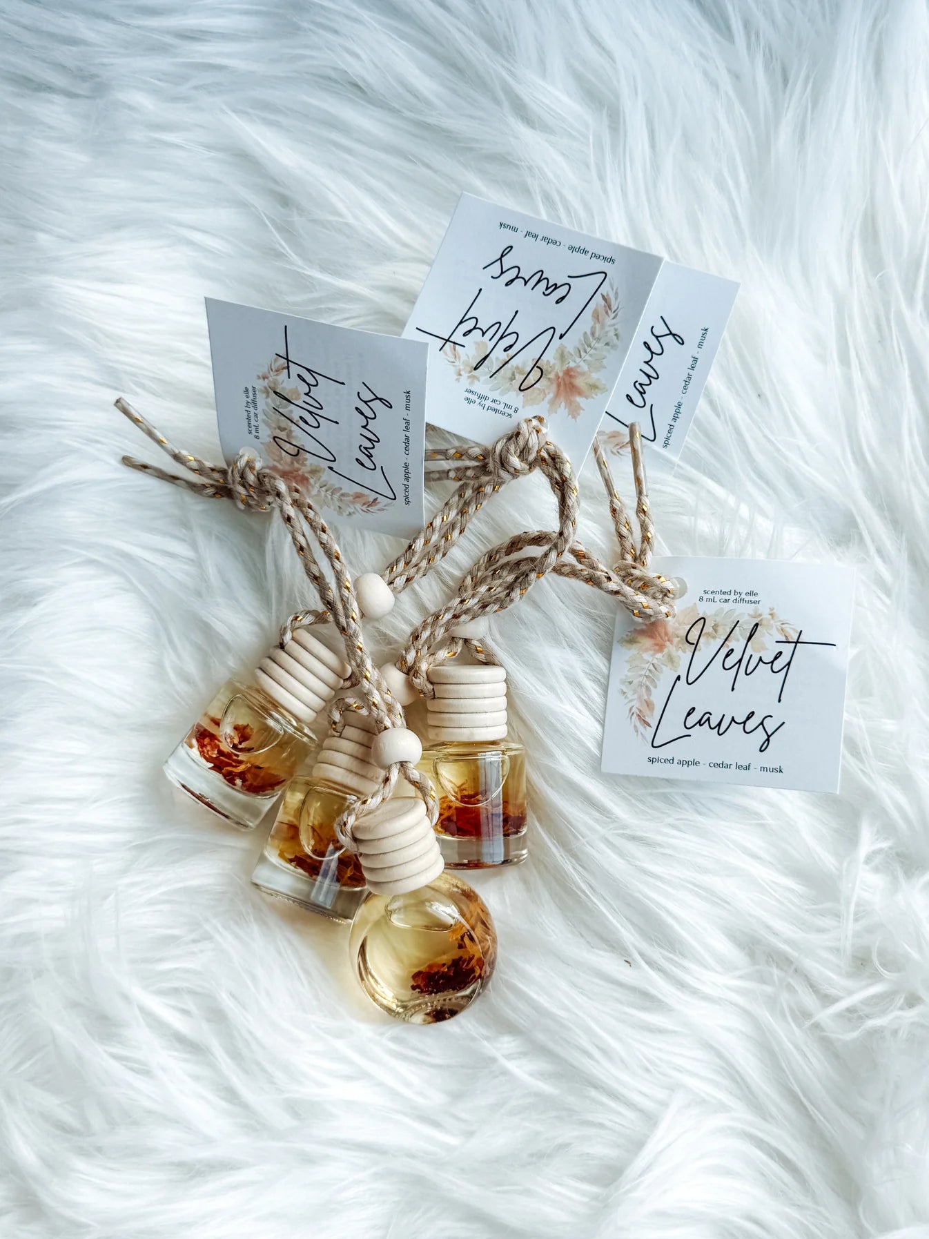 Velvet Leaves Car Diffuser - The Pink Pineapple 850