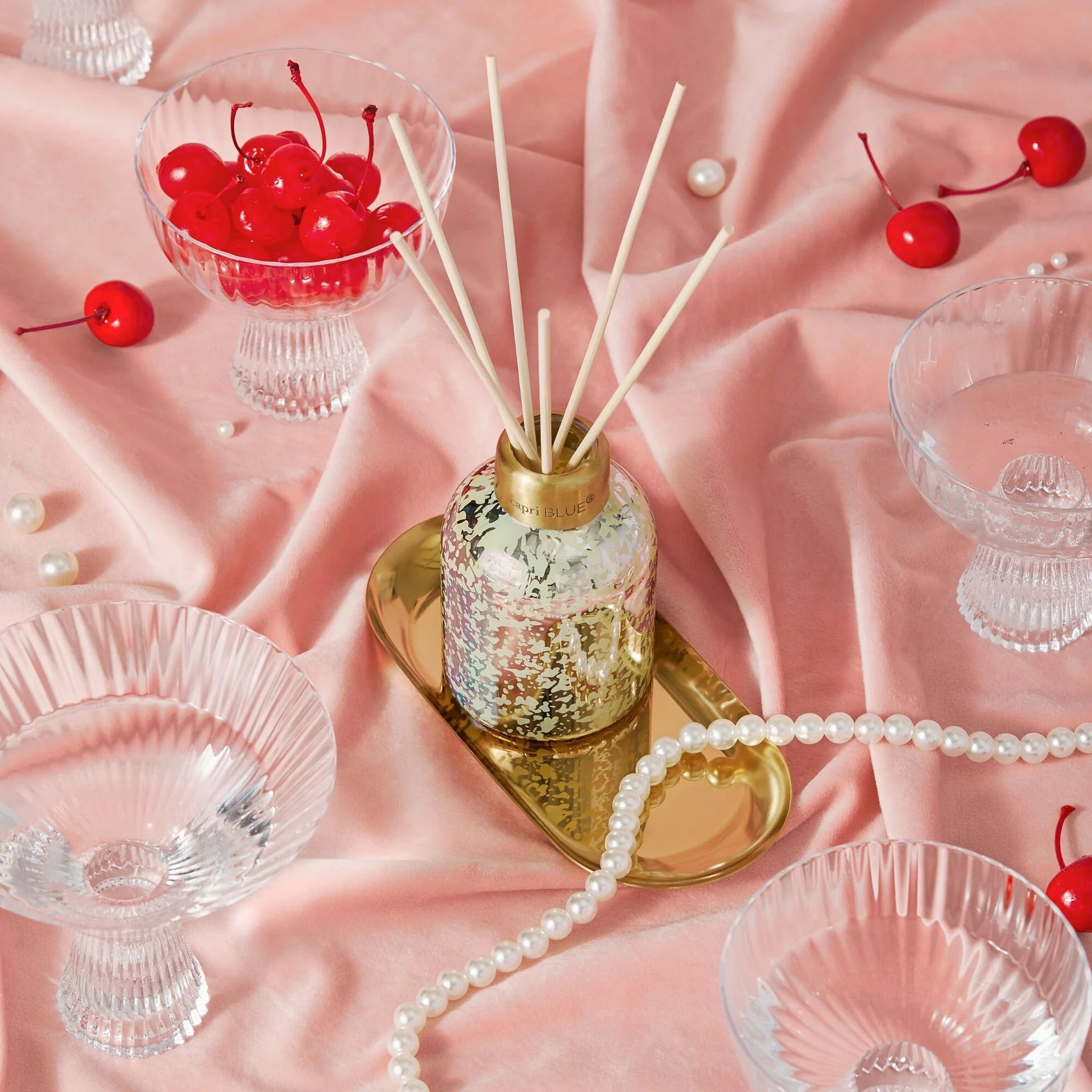 Volcano Mercury Iridescent Reed Diffuser - The Pink Pineapple 850