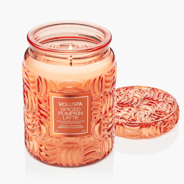 [Voluspa] Spiced Pumpkin Latte 18oz Glass Candle - The Pink Pineapple 850