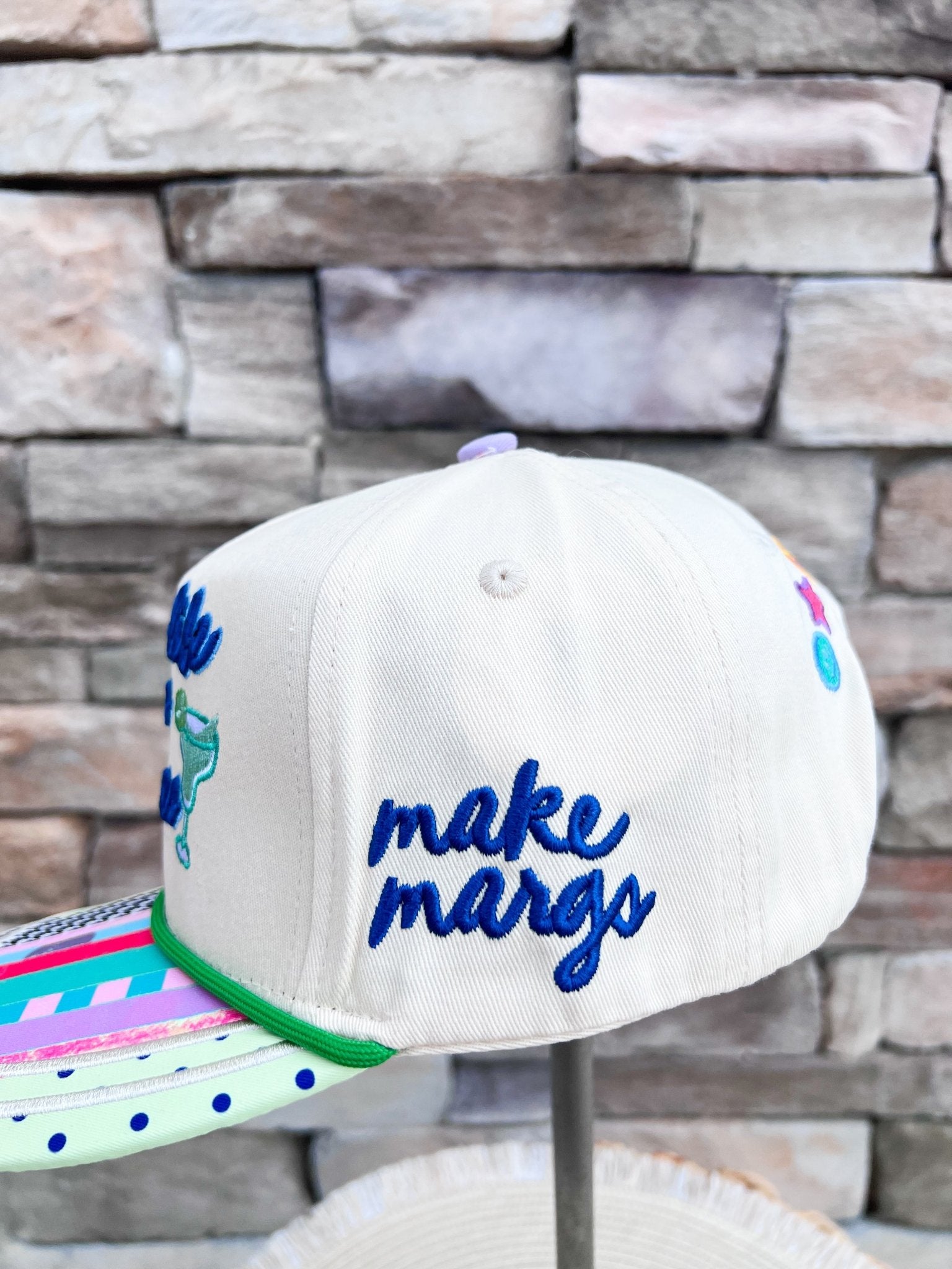 When Life Gives You Limes Hat - The Pink Pineapple 850