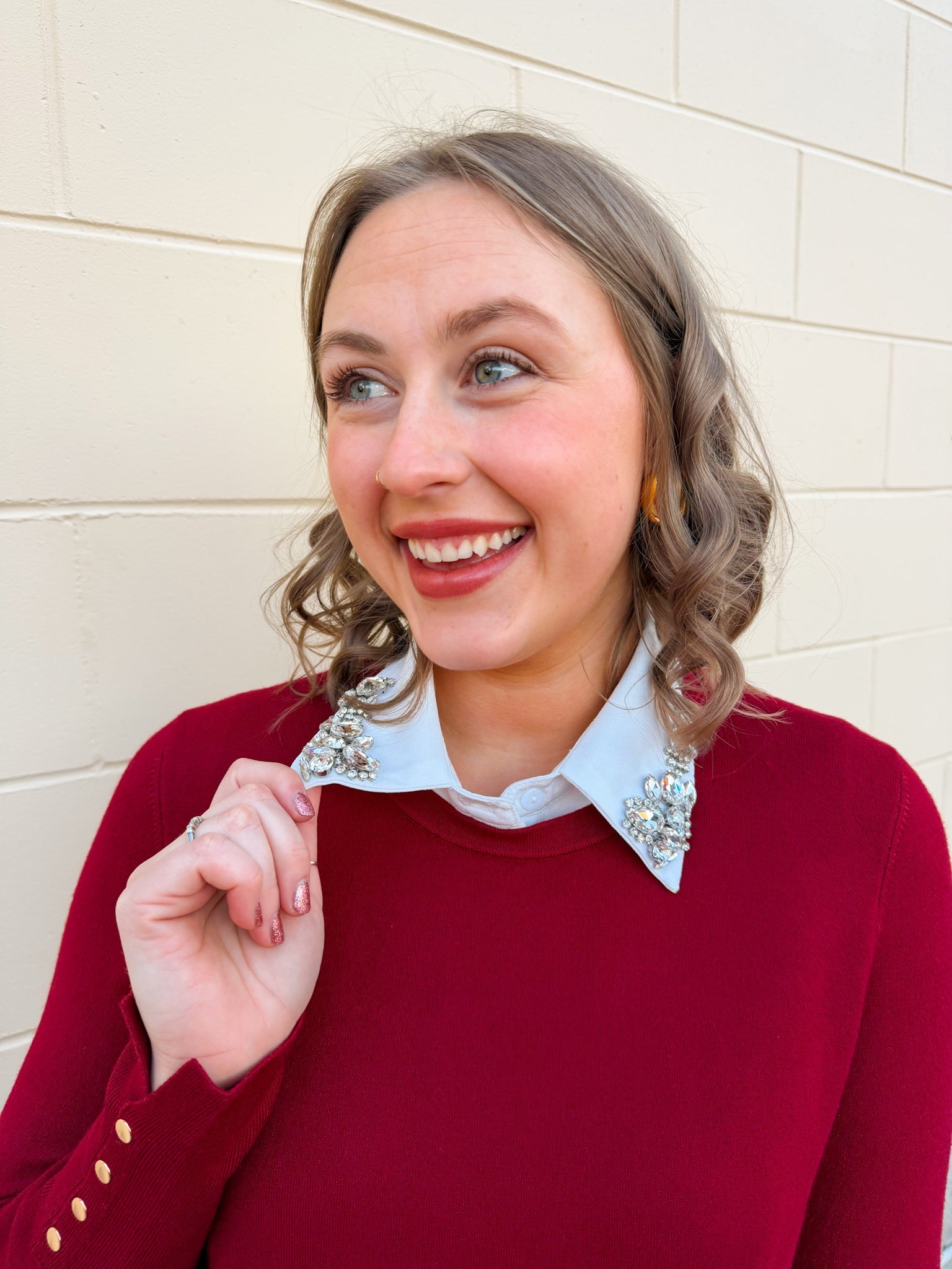 White Faux Collar with Rhinestones - The Pink Pineapple 850