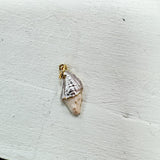 White Pearl Shell Charm - The Pink Pineapple 850