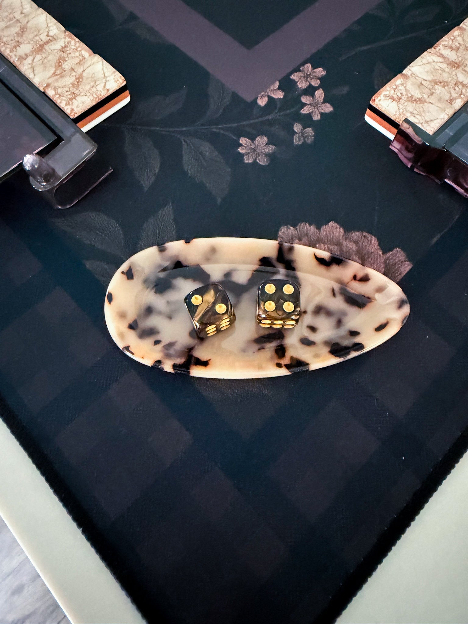 White Tortoise Oval Dice Catchall - The Pink Pineapple 850